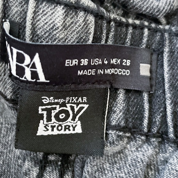 ❌SOLD❌NWT- ZARA Disney Pixar Toy Story High Rise Jeans - Picture 6 of 12